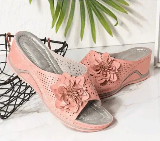 Sandalias ortopédicas en cuero suave con soporte del arco plantar