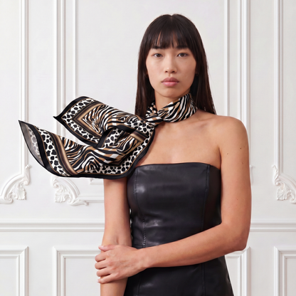 Pañuelo 100% Seda Signature | Victoria Lemaire