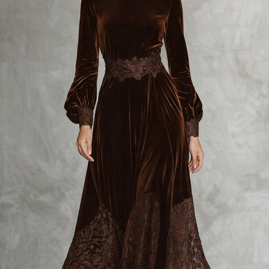 Vestidos maxi de terciopelo con cuello alto y mangas abullonadas de encaje patchwork