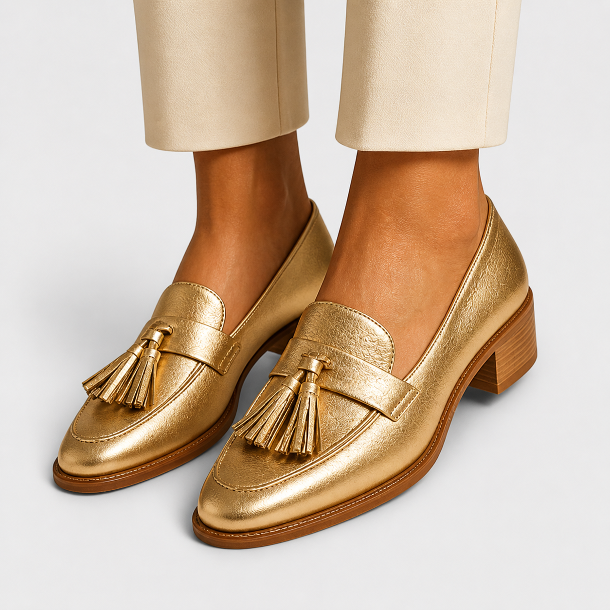 Mocasines Dorados Céleste™