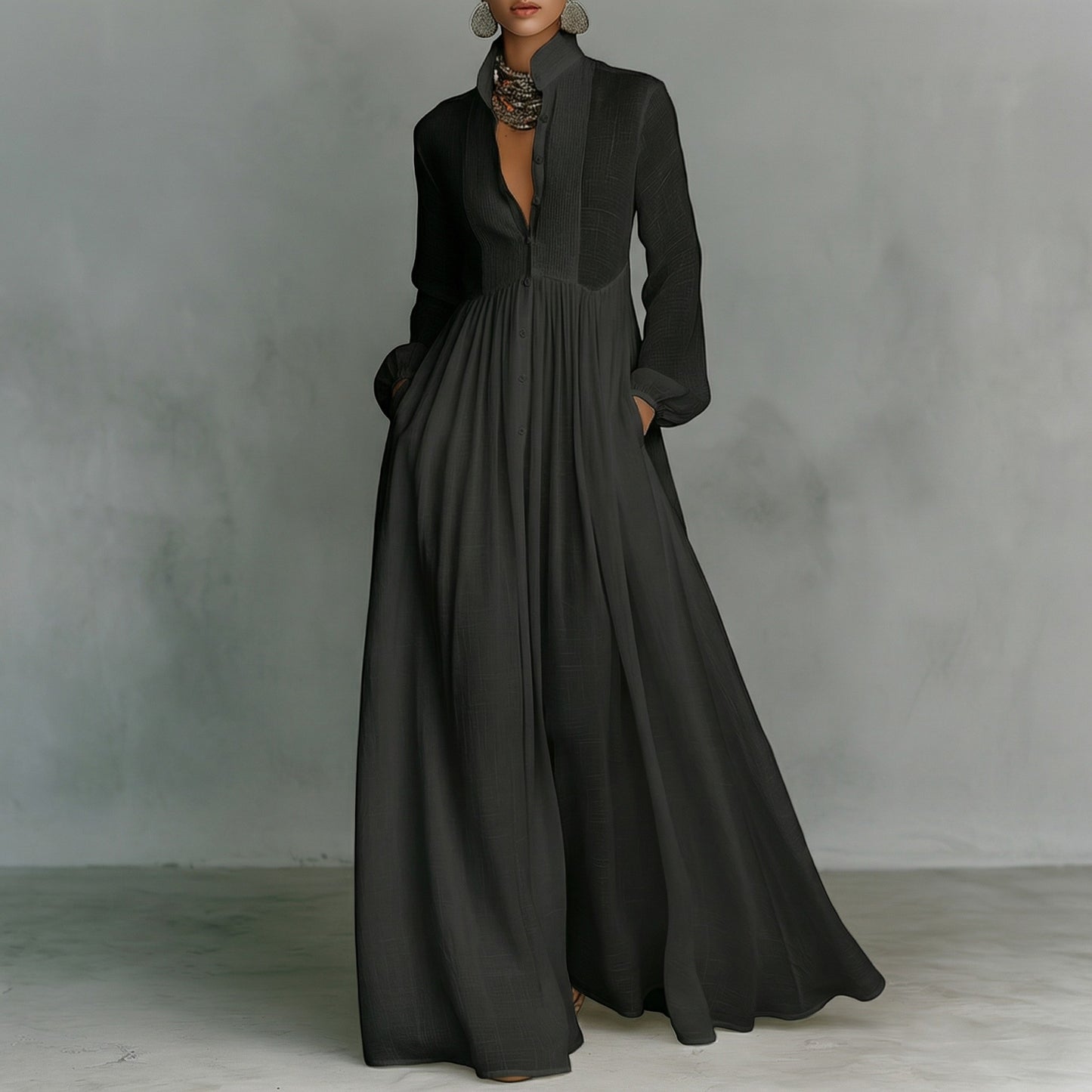 Ona - Vestido largo minimalista con patchwork, cuello alto y mangas largas.