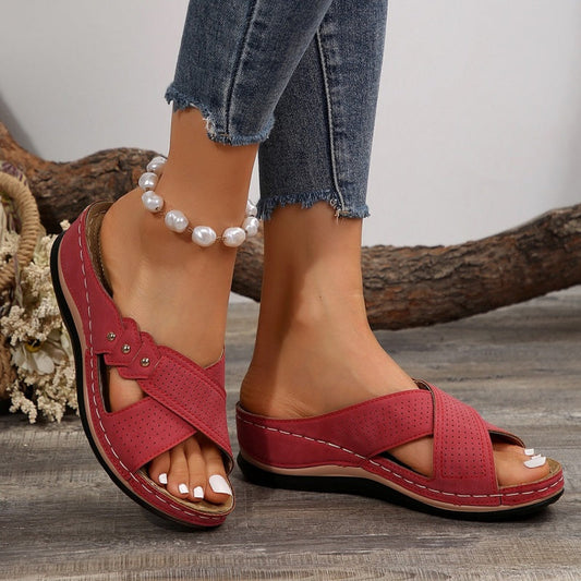 Bruna - Sandalias de cuña ligeras y estables para una comodidad durante todo el día.